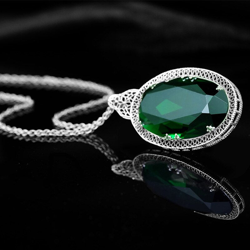 925 Sterling Silver Pendants For Women Vintage Oval Aquamarine Gemstone Pendant Necklace Gothic Style Fine Jewelry New Emerald