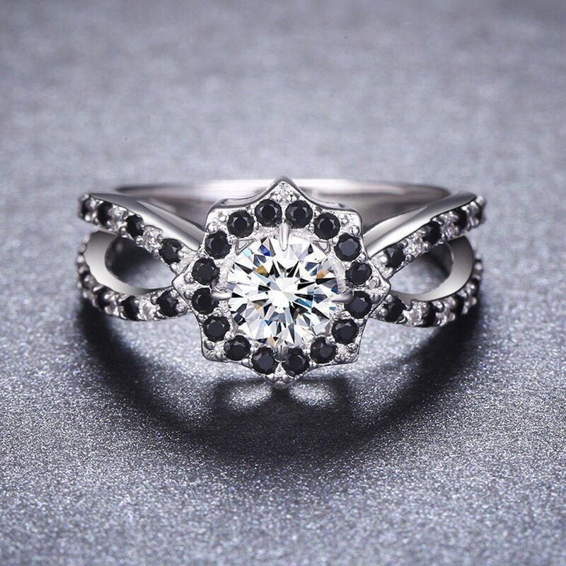 925 Sterling Silver Fine Jewelry Trendy Engagement Bague Black Spinel Women&#39;s Wedding Ring Anillos De Plata 925 De Ley C088