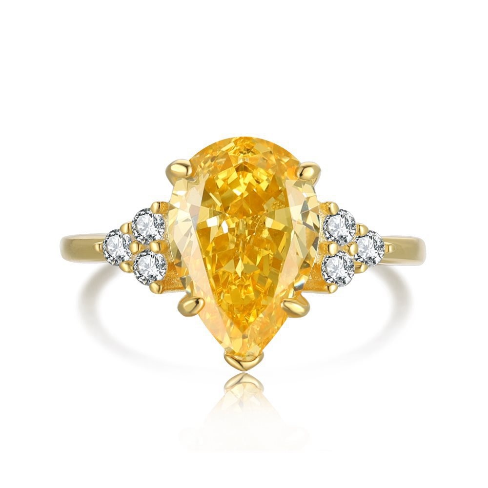 Vinregem 18K Gold Plated Pear Cut 4CT Yellow Sapphire Gemstone Wedding Ring for Women 925 Sterling Silver Jewelry