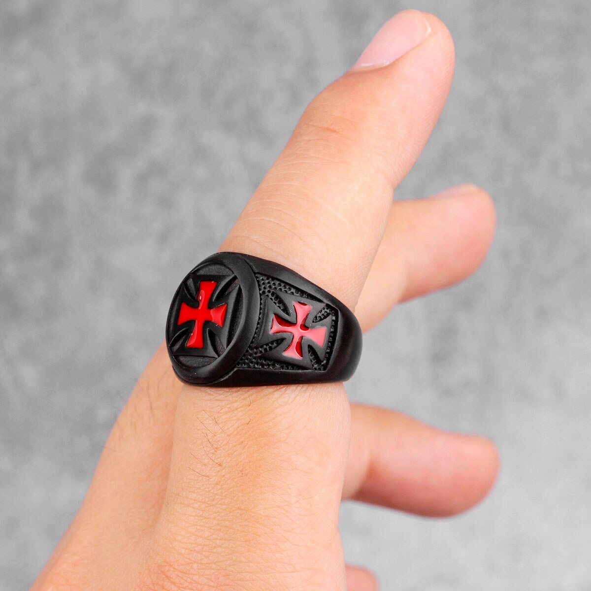Red Cross Black Stainless Steel Mens Rings Religion Punk Hip Hop for Male Boyfriend Biker Jewelry Creativity Gift