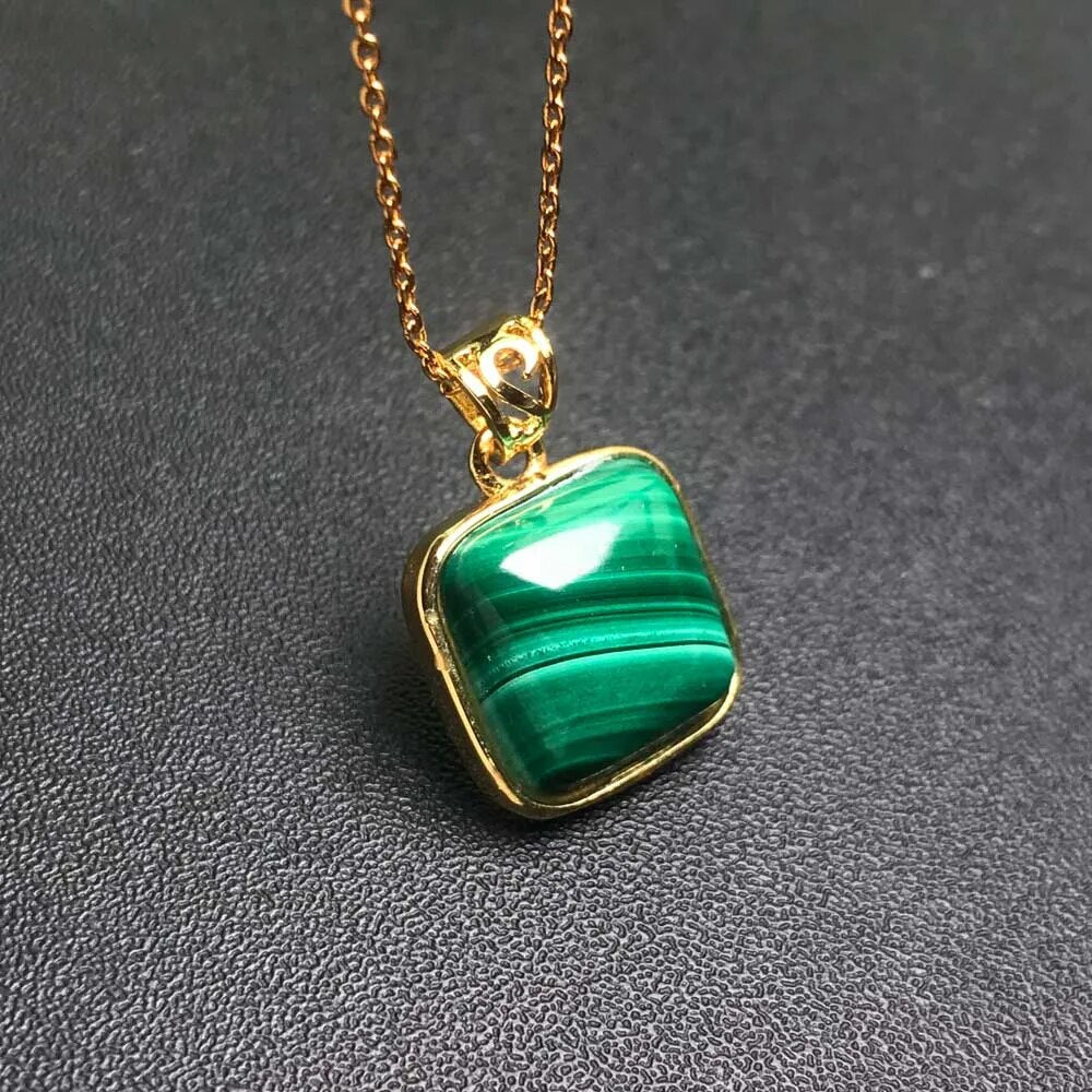 CSJ Natural Malachite Pendants Gemstone Heart Cut 15mm Necklace for Women Party Birthday Handmade Trendy Jewelry Gift Cushion 12mm
