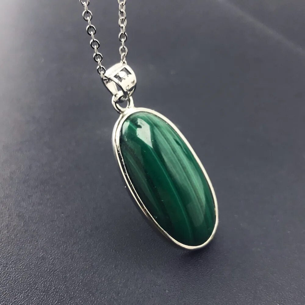 CSJ Natural Malachite Pendants Gemstone Heart Cut 15mm Necklace for Women Party Birthday Handmade Trendy Jewelry Gift Oval 15by30mm