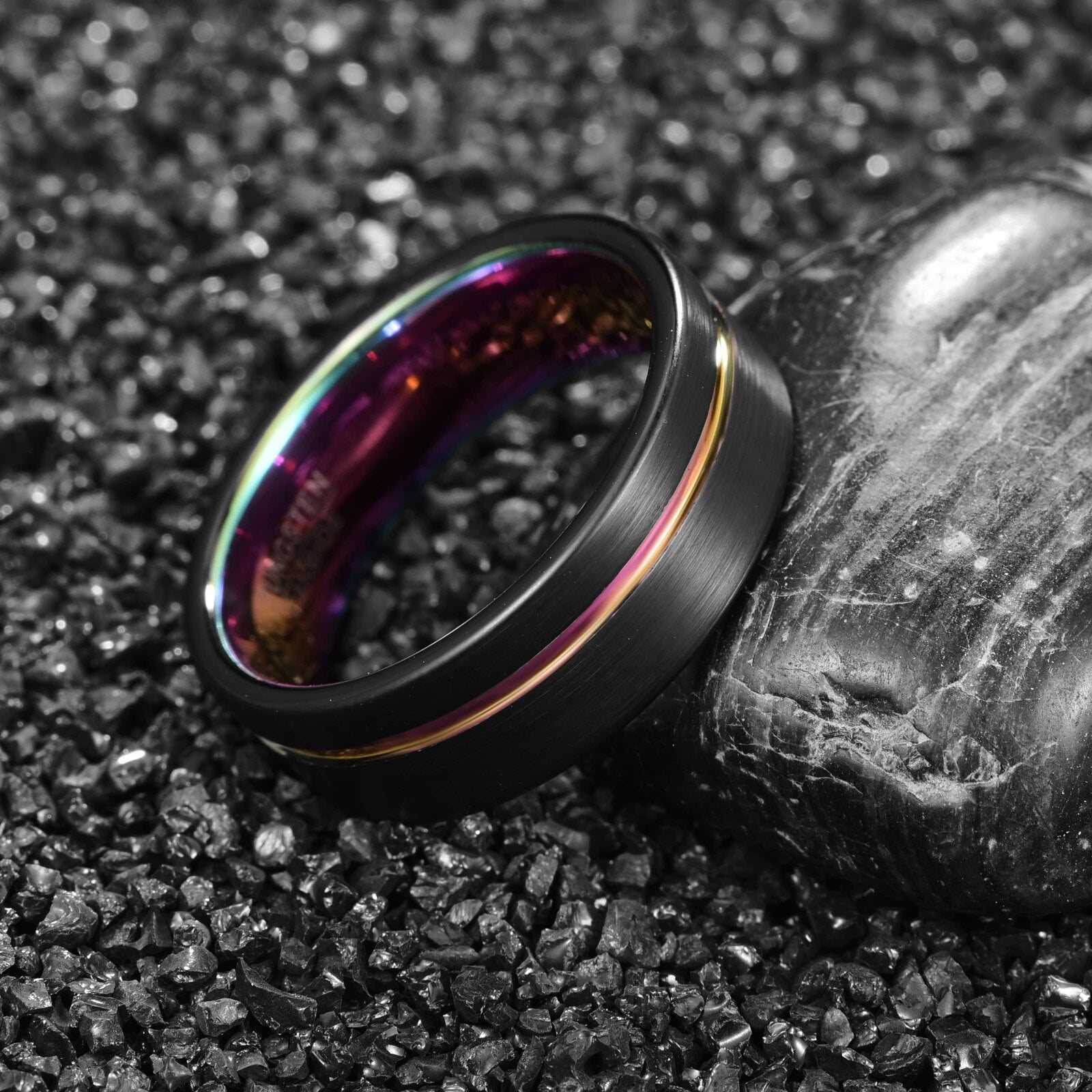 Bonlavie 8mm Surface Lasa Plating Black Inner Carbon Rings Groove Mutilayer Color Tungsten Steel Ring For Men Wedding Band Gift