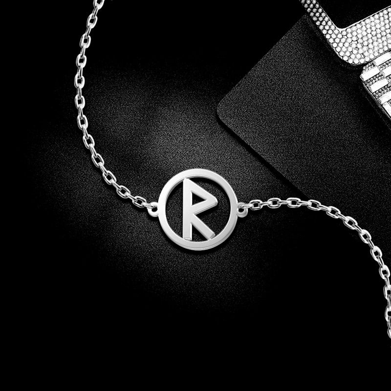 Vintage Norse Rune Charm Necklaces for Women Men Stainless Steel Viking Jewelry Ancient Patron Saint Amulet Valentine's Day Raido