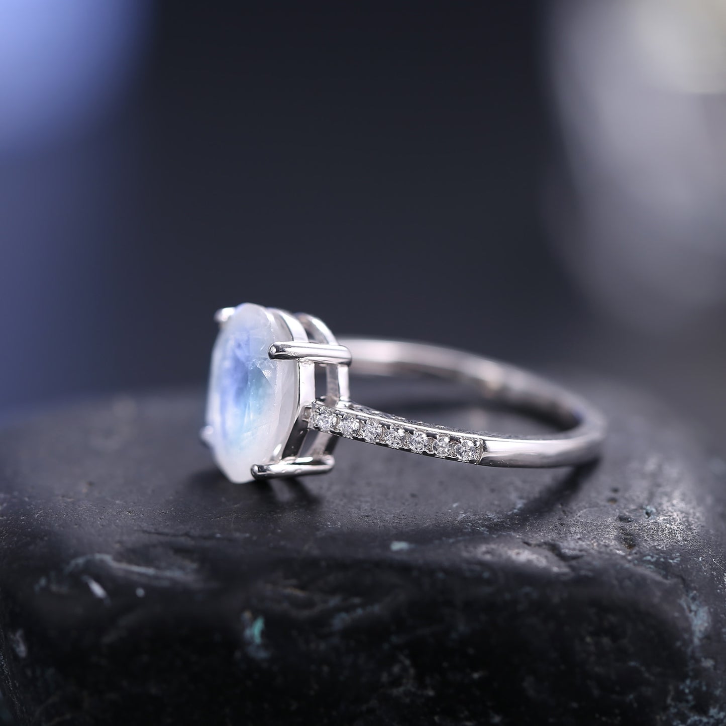 GEM'S BALLET 8X10mm Vintage Milky Blue Moonstone Engagement Ring Promise Bridal Ring in 925 Sterling Silver Gift For Her