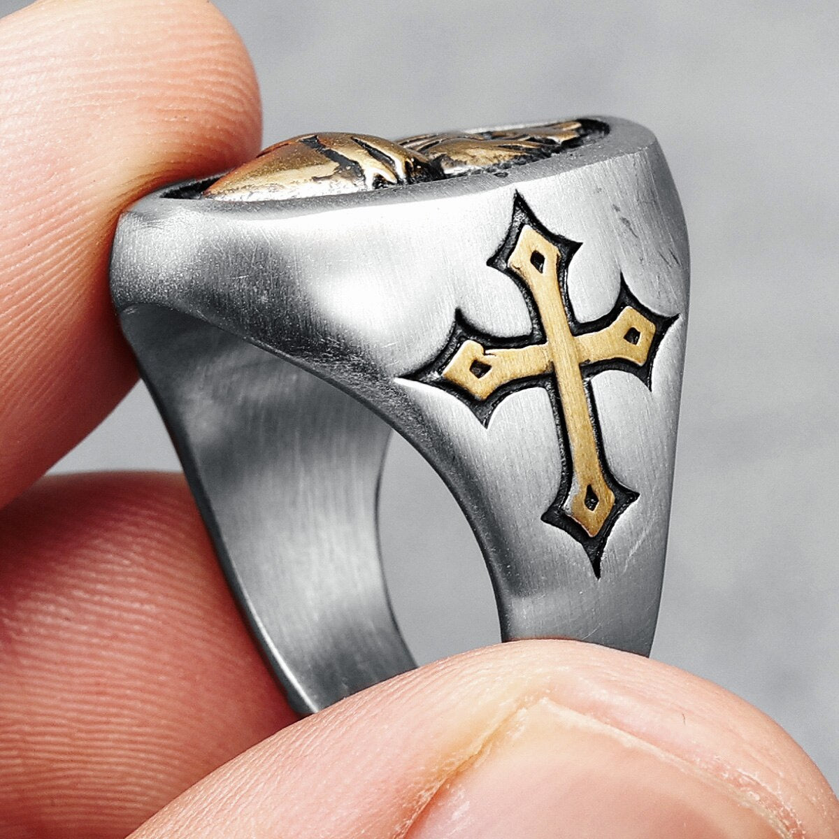 Heart of God Ring Religion Cross 316L Stainless Steel Mens Rings Amulet Rock for Male Boyfriend Biker Jewelry Gift Dropshipping