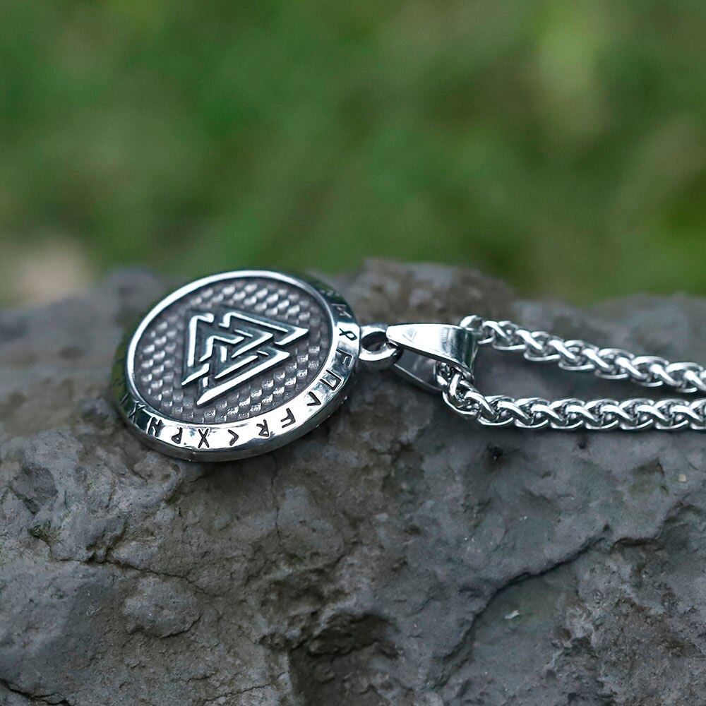 2022 NEW Men's 316L stainless-steel Viking Rune Pattern Celtic knot Pendant Necklace fashion Jewelry Gift free shipping