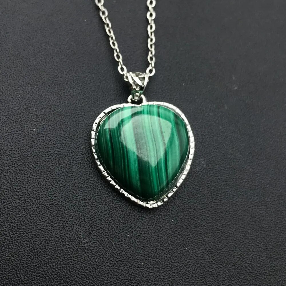 CSJ Natural Malachite Pendants Gemstone Heart Cut 15mm Necklace for Women Party Birthday Handmade Trendy Jewelry Gift Heart 18MM