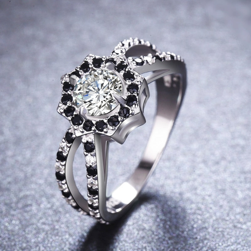 925 Sterling Silver Fine Jewelry Trendy Engagement Bague Black Spinel Women&#39;s Wedding Ring Anillos De Plata 925 De Ley C088