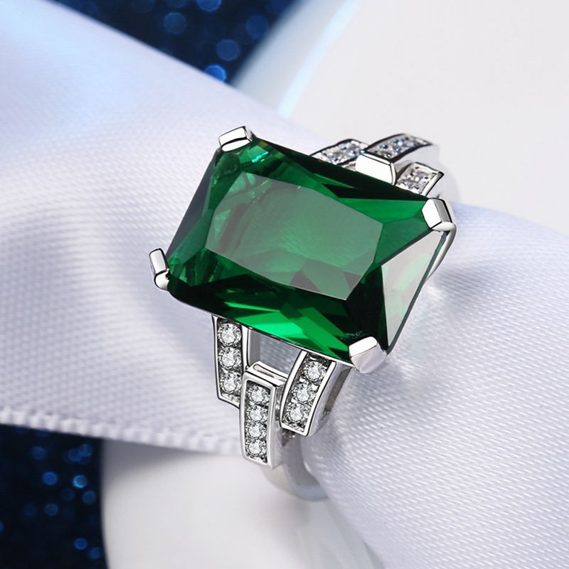 Cellacity Vintage Emerald Ring for Women Silver 925 Big Green Gemstone Finger Jewelry Anniversary Gift Size 6-10